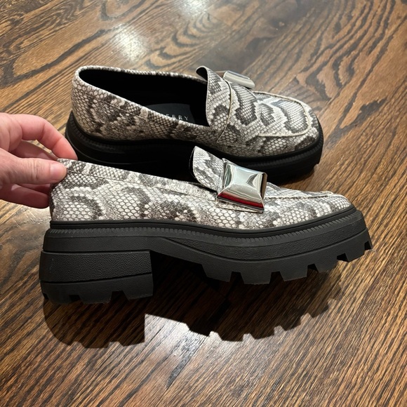 Katy Perry Collections Shoes - Katy Perry Geli Combat Loafer snakeskin chunky lug sole urban chic 8.5